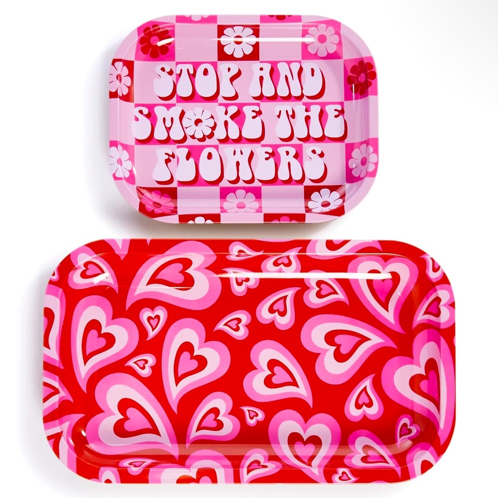 NIB Smitten Romance Smoke Tray